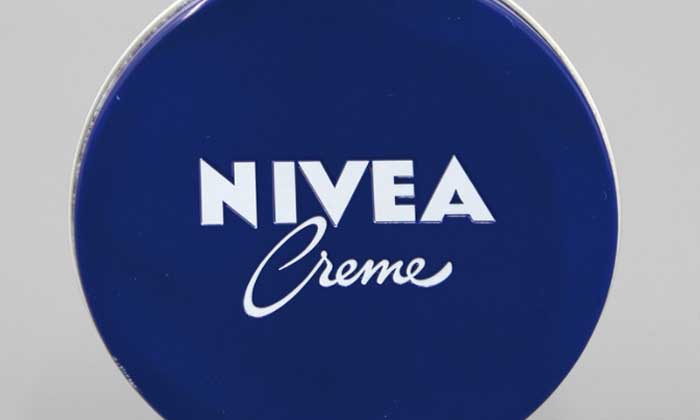Nivea review panel gives away free samples