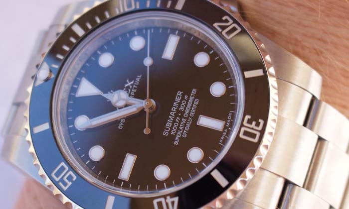 What Is the Difference Between a Watch Raffle and a Watch Skill Competition?