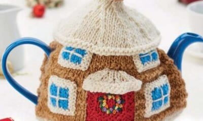 Free Christmassy Teacosy Knitting Pattern