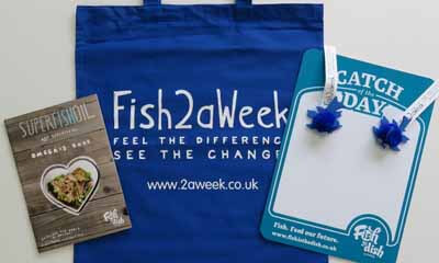 Free Whiteboard, Marker Pen, Tote Bag & Recipe Book