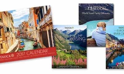 Free Travel 2017 Calendar
