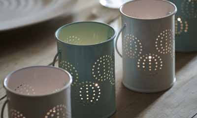 Free Sophie Conran Gardener's Pots & Tea Light Holders
