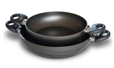 Free Double-Handled Low Casserole Sauteuse Pan