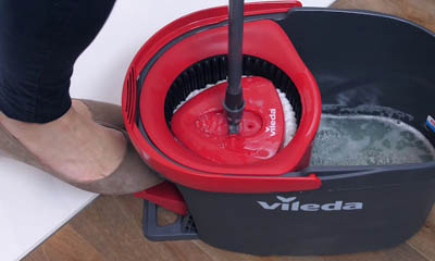 Free Vileda Turbo Spin Mop