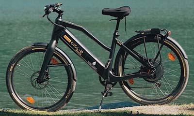 Win a Pirelli Trekking e-Bike