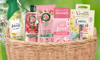 Free Venus Razor and Herbal Essences Spring Bundle