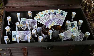 Free Whisky and Cash Treasure Chest
