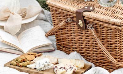 Win a Summertime Picnic Hamper Basket
