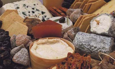 Win a Luxurious Cheese Lover's Cheeseboard