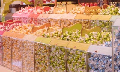 Free Lindt Pick'n'Mix Chocolates