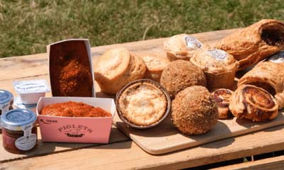 Free Piglets Pantry Father's Day Grazing Hamper